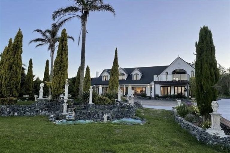 Photo of property in 797 Millbrook Road, Waipu, 0582