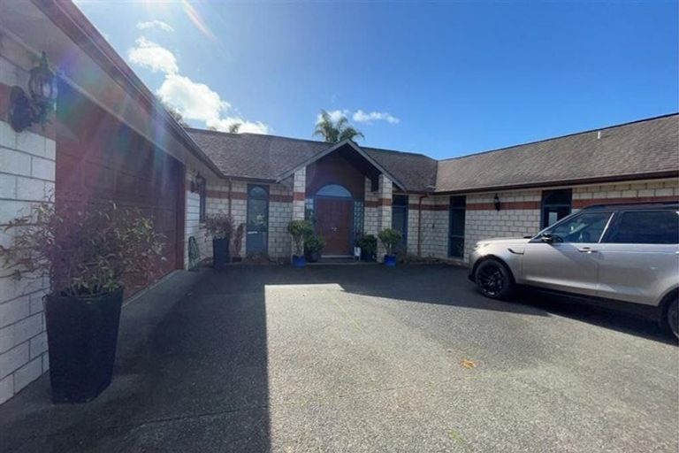 Photo of property in 9 Broadwood Rise, Kumeu, 0892