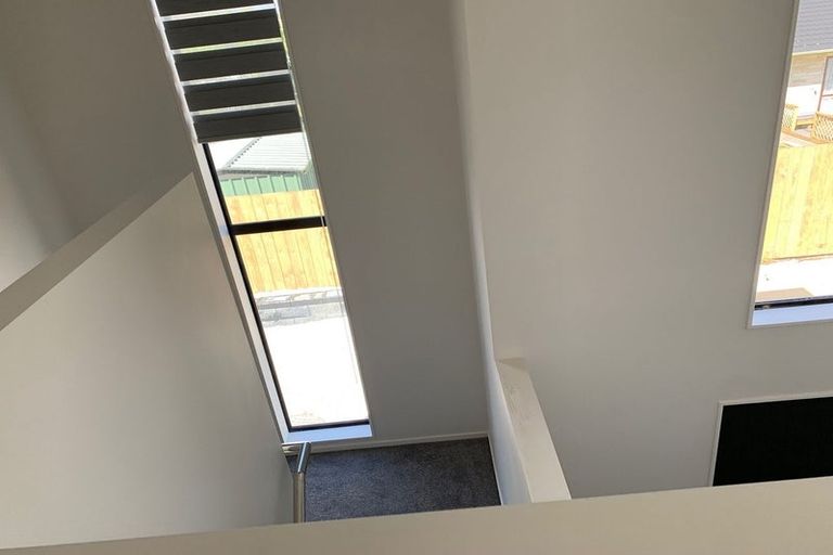 Photo of property in 9c Jillteresa Crescent, Half Moon Bay, Auckland, 2012