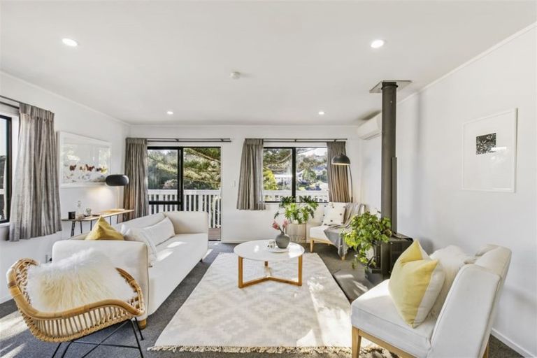 Photo of property in 2/58 James Street, Bayview, Auckland, 0629