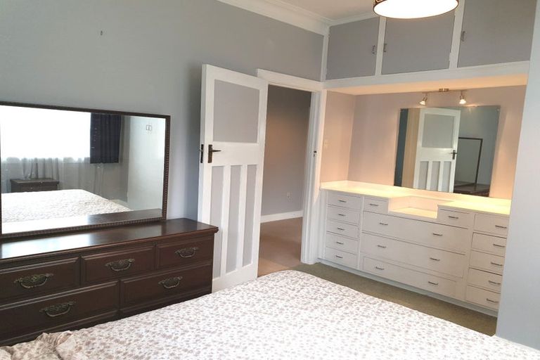 Photo of property in 5 Ruataniwha Street, Waipukurau, 4200