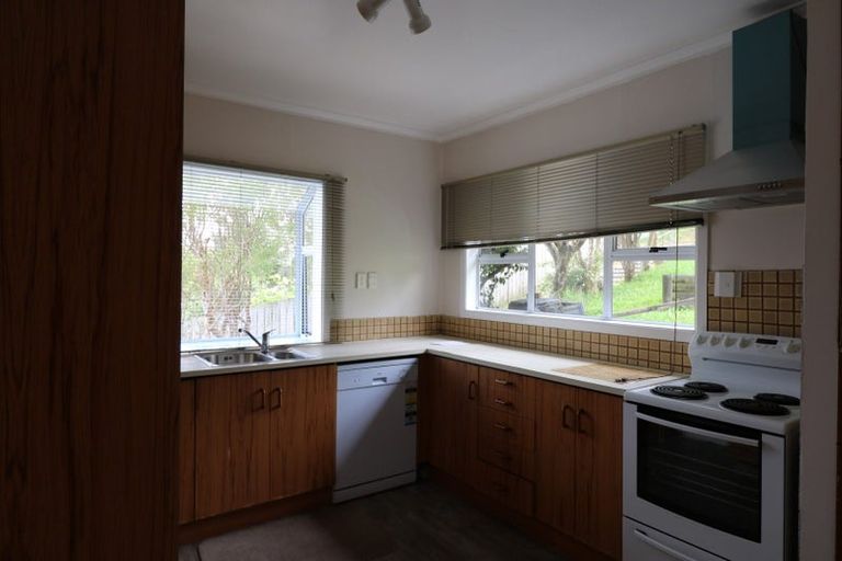 Photo of property in 22 Duncan Street, Tawa, Wellington, 5028