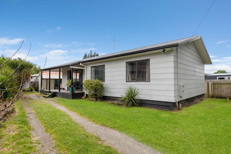 Photo of property in 51 Fairview Road, Western Heights, Rotorua, 3015