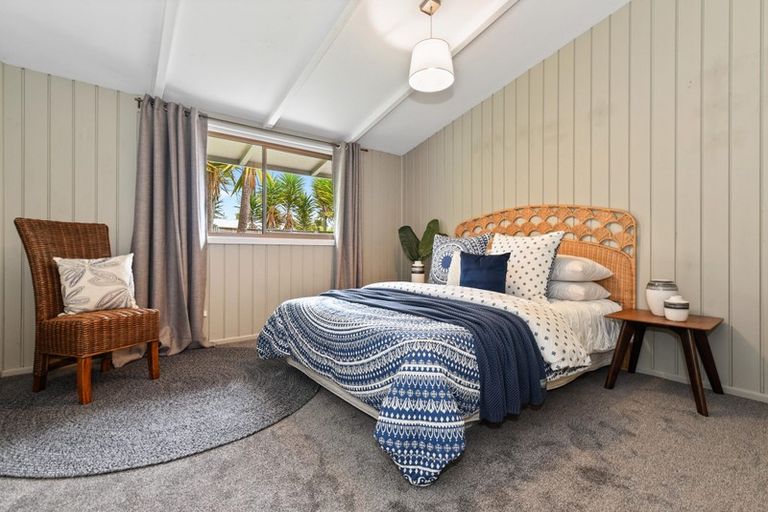 Photo of property in 2 Holloway Place, Forest Lake, Hamilton, 3200