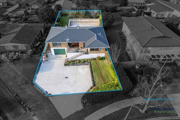 Photo of property in 11 Moloney Terrace, Pukekohe, 2120