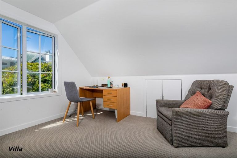Photo of property in 5 Remu Place, Greenhithe, Auckland, 0632