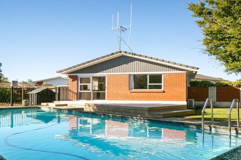 Photo of property in 54 Regent Street, Silverdale, Hamilton, 3216