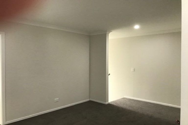 Photo of property in 12 Taiko Place, Kenepuru, Porirua, 5022
