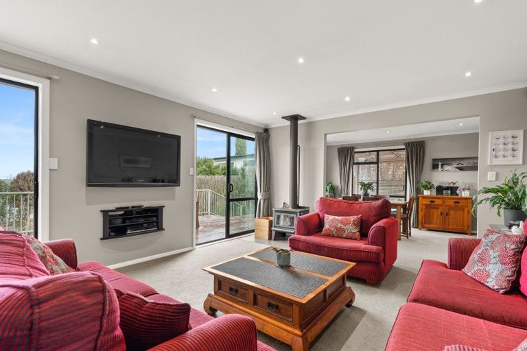 Photo of property in 17 Puriri Crescent, Lansdowne, Masterton, 5810