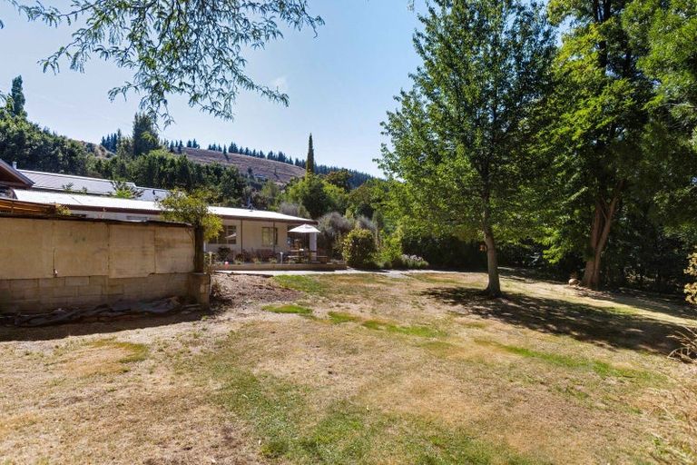 Photo of property in 3 Holloway Street, Clyde, 9330