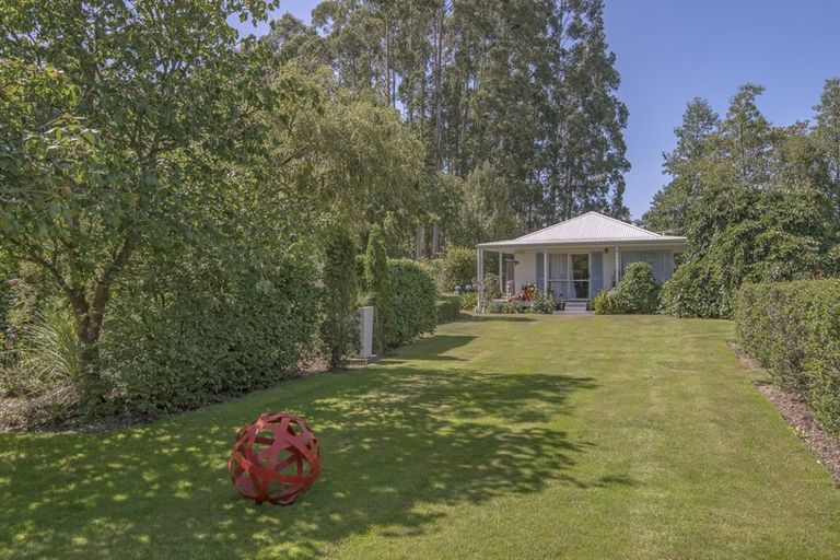 Photo of property in 24 Keetly Place, Ohoka, Kaiapoi, 7692