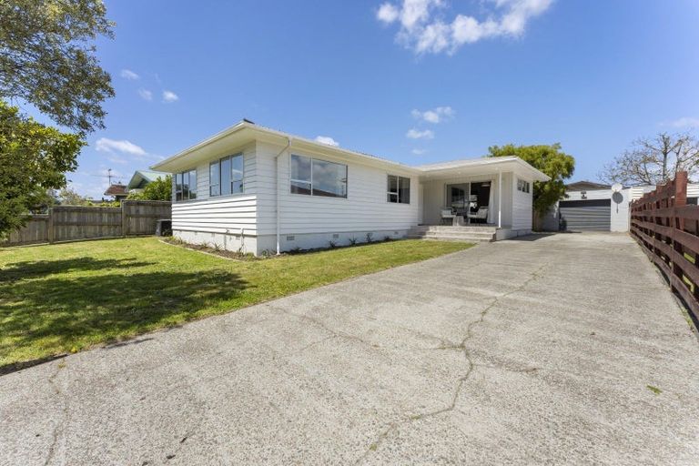 Photo of property in 85 Pasadena Crescent, Totara Park, Upper Hutt, 5018