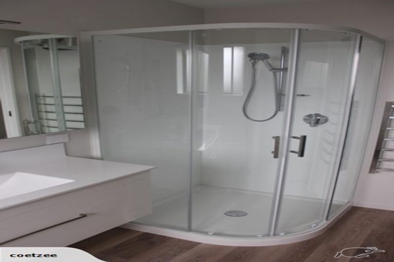 Photo of property in 18 Saltaire Street, North New Brighton, Christchurch, 8083