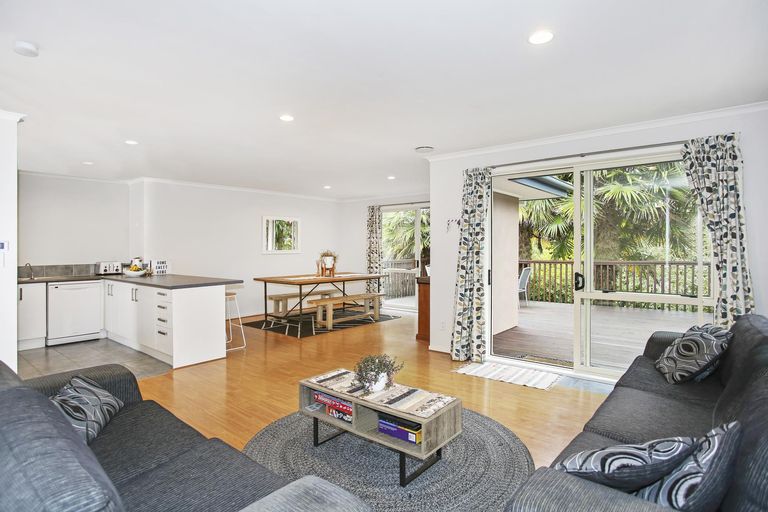 Photo of property in 29a Mareretu Avenue, Patumahoe, Pukekohe, 2679