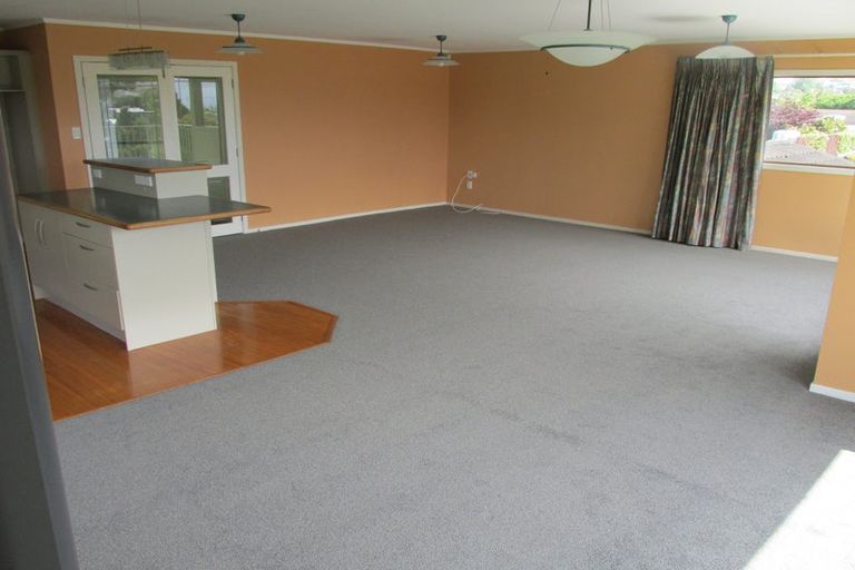 Photo of property in 30 Portobello Place, Torbay, Auckland, 0630
