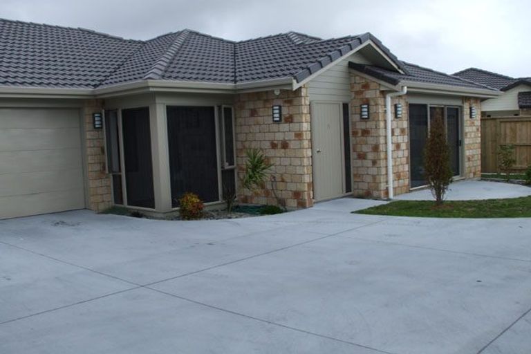 Photo of property in 15 Sophies Way, Papamoa Beach, Papamoa, 3118