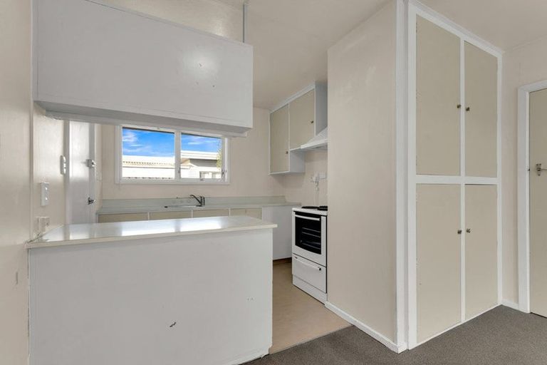 Photo of property in 1b Witham Street, Hornby, Christchurch, 8042