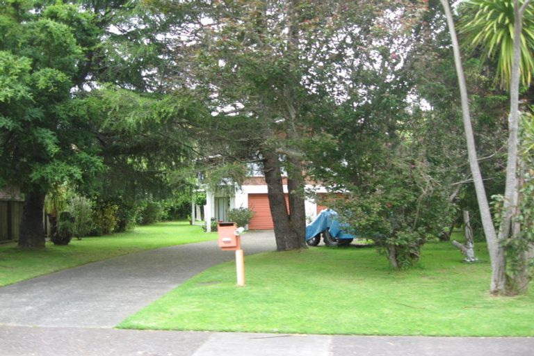 Photo of property in 44 The Circle, Manly, Whangaparaoa, 0930