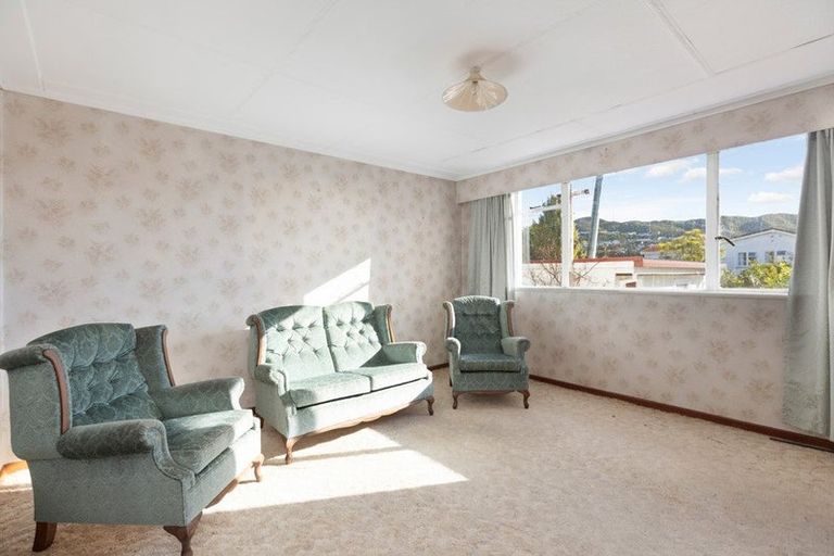Photo of property in 57 Tarawera Road, Johnsonville, Wellington, 6037