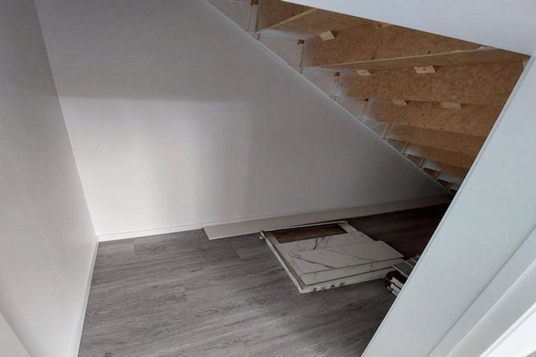 Photo of property in 1/339 Pakuranga Road, Pakuranga Heights, Auckland, 2010