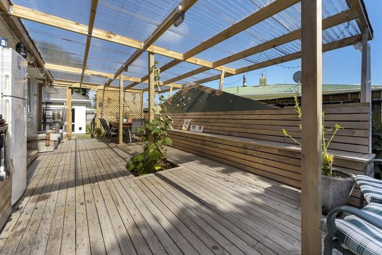 Photo of property in 59a Govett Avenue, Frankleigh Park, New Plymouth, 4310