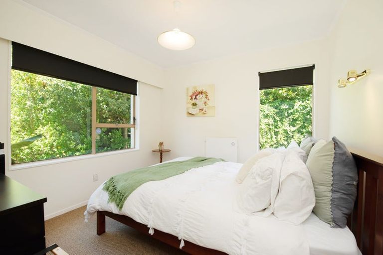 Photo of property in 35 Halswater Drive, Churton Park, Wellington, 6037