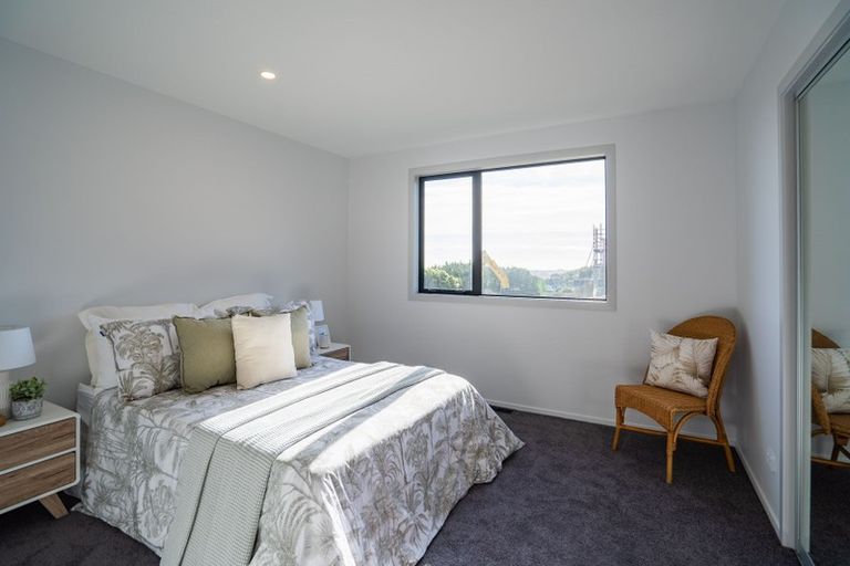 Photo of property in 92 Kotare Street, Waikanae, 5036