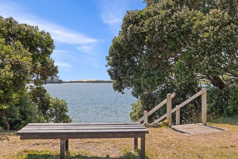 Photo of property in 5 Citrus Place, Mangawhai, 0505