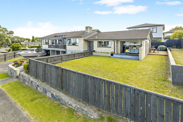 Photo of property in 47 Evans Road, Weymouth, Auckland, 2103