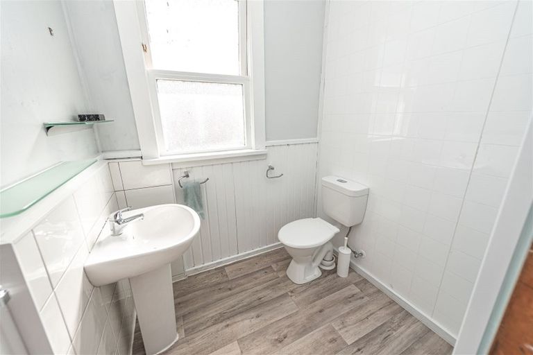 Photo of property in 14 Duigan Street, Gonville, Whanganui, 4501