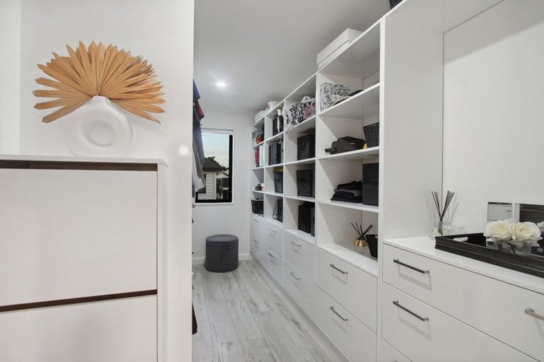 Photo of property in 16 Camp X Place, Whenuapai, Auckland, 0618