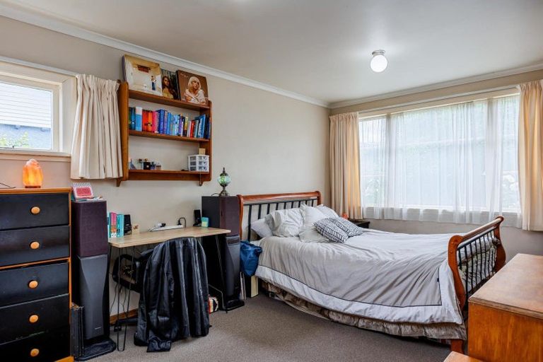 Photo of property in 83 Villa Street, Masterton, 5810