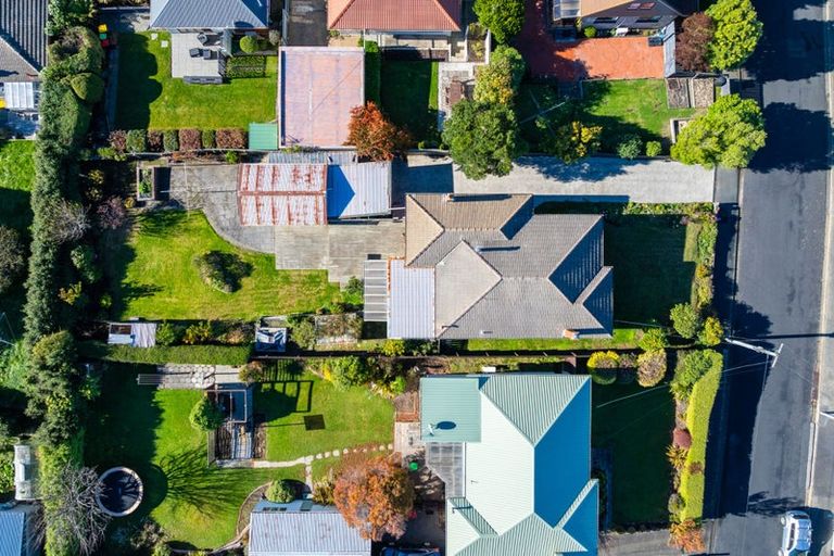 Photo of property in 2 Warwick Street, Balaclava, Dunedin, 9011