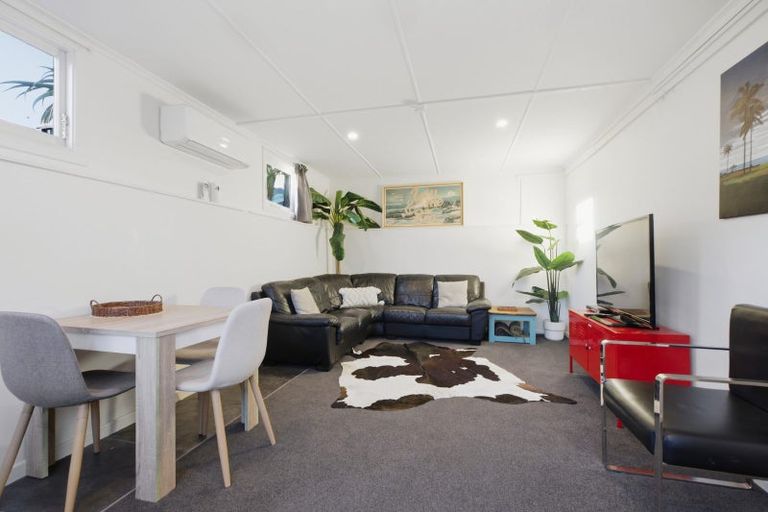Photo of property in 347a Maunganui Road, Mount Maunganui, 3116