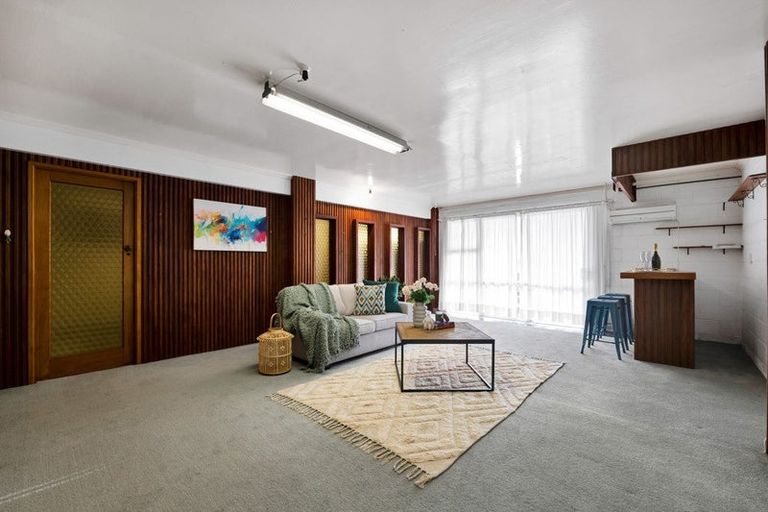 Photo of property in 102a Frankley Road, Frankleigh Park, New Plymouth, 4310