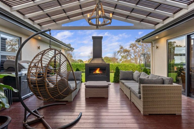 Photo of property in 23 Tirimoana Place, Otamatea, Whanganui, 4501