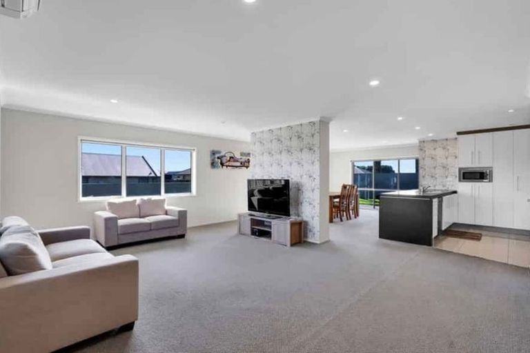 Photo of property in 112 Wills Road, Bell Block, New Plymouth, 4312