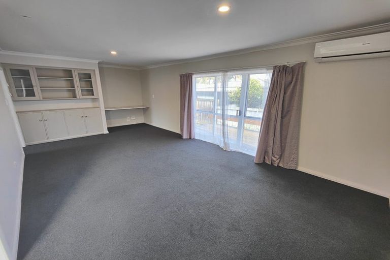 Photo of property in 8a Cotton Street, St Andrews, Hamilton, 3200