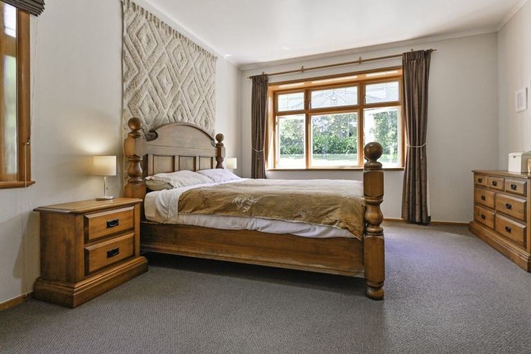 Photo of property in 1652 Taihape Road, Sherenden, Hastings, 4179