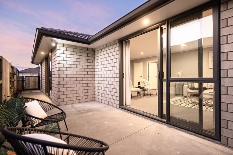 Photo of property in 44 Te Kio Crescent, Papamoa Beach, Papamoa, 3118