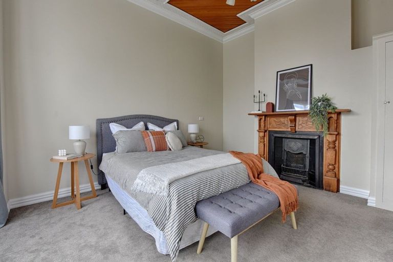 Photo of property in 10 Howard Street, Gore, 9710