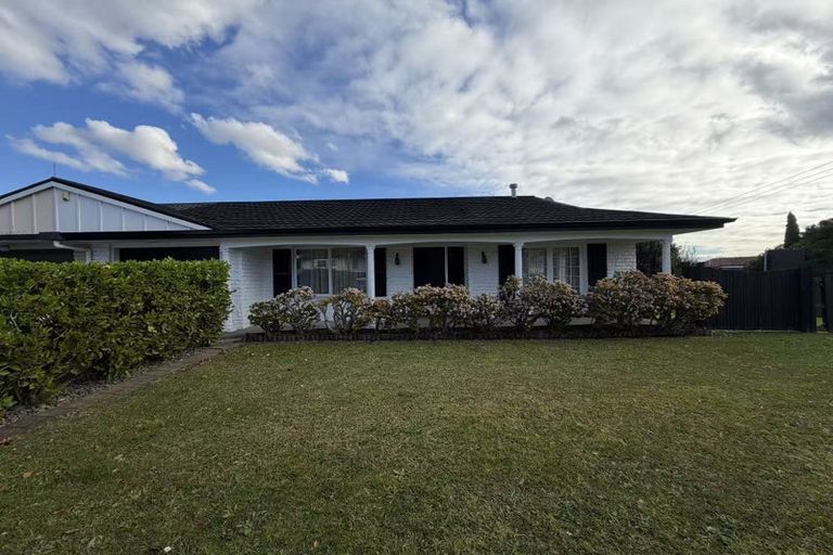 Photo of property in 1a Everglade Drive, Goodwood Heights, Auckland, 2105