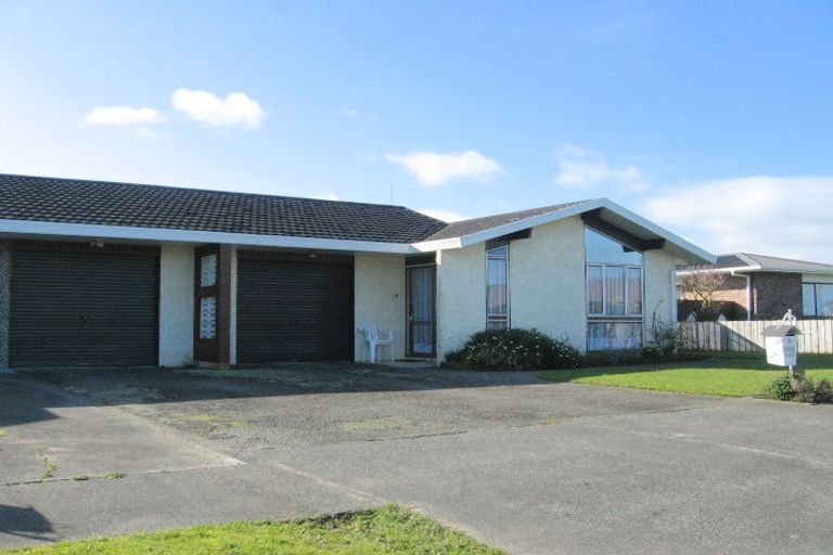 Photo of property in 68 East Street, Feilding, 4702