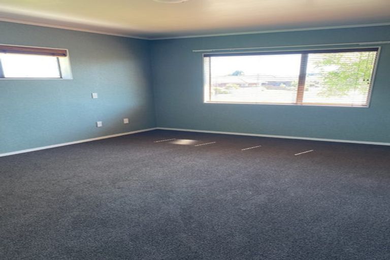 Photo of property in 11 Russley Drive, Mount Maunganui, 3116