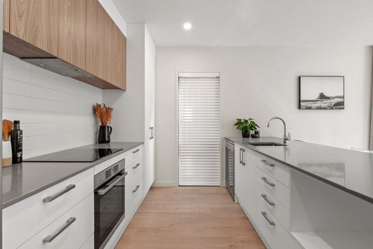 Photo of property in 39 Mulholland Drive, Jacks Point, 9371