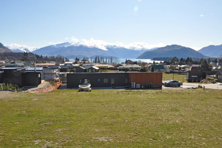 Photo of property in Meadowstone Alpha Series, 22 Sapphire Spring Rise, Wanaka, 9305