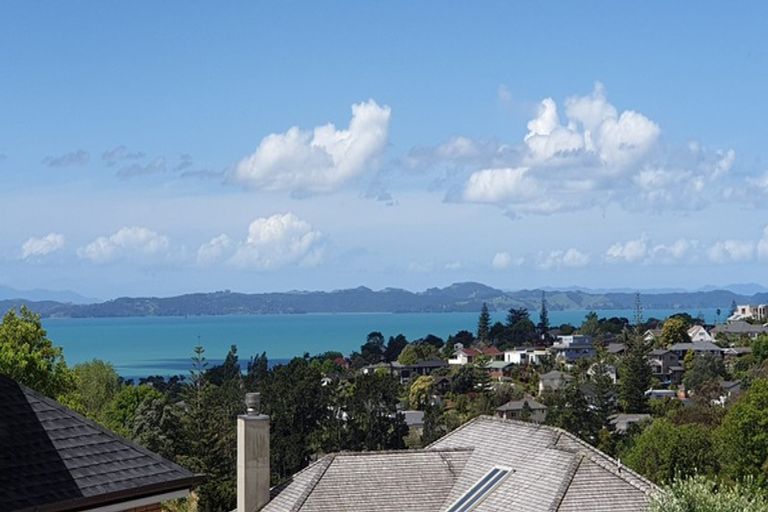 Photo of property in 43 Bleakhouse Road, Howick, Auckland, 2014