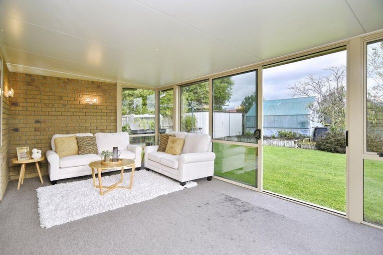 Photo of property in 7 Kowhai Avenue, Rangiora, 7400