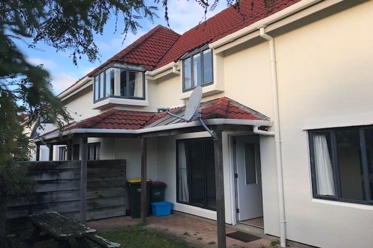 Photo of property in 5/72 Waiwhetu Road, Waiwhetu, Lower Hutt, 5010