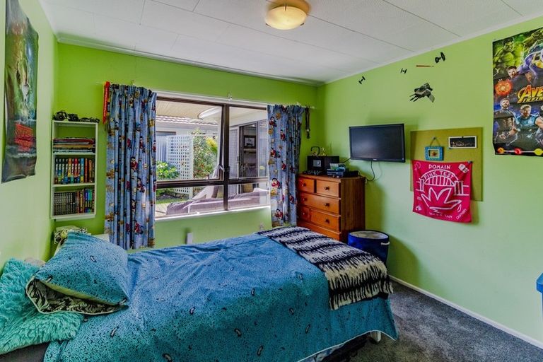 Photo of property in 138 Tait Drive, Greenmeadows, Napier, 4112